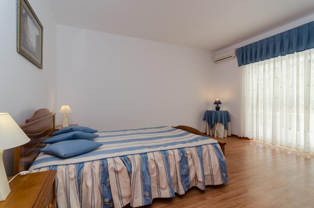 Villa Do Monte Monte Raposo Quarto foto